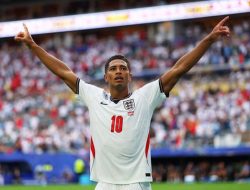 Jude Bellingham Antar Inggris ke Semifinal, Sukses Hindari Kartu Berkat Nasihat Sang Ibu