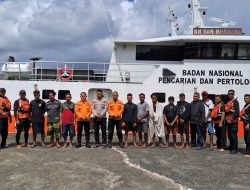 KLM Tanjung Bara Tenggelam di Perairan Maluku, Delapan ABK Berhasil Diselamatkan