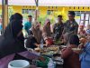 Guru SDN Umbele Siapkan Jamuan Makan sebagai Bentuk Terima Kasih kepada Satgas TMMD Ke-129