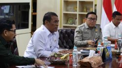 Mentan Amran Pastikan Harga Ayam dan Telur Peternak Pulih