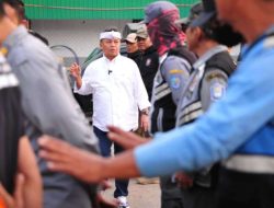 Jabar dan Bandung Tertibkan PKL Kiaracondong