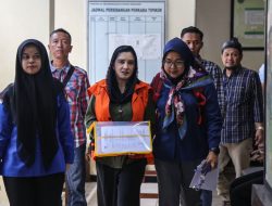 Sidang Korupsi Fadia Arafiq, Kadis PUPR Mengaku Patungan Beli Emas Rp 15 Juta