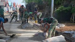 Kemanunggalan TNI dan Rakyat Semakin Kokoh, Kekompakan Warnai Pelaksanaan TMMD Ke-129 di Kepulauan Umbele