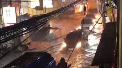 Jalan Raya Kapten Yusuf Bogor Banjir Usai Hujan Deras, Lalu Lintas Sempat Macet