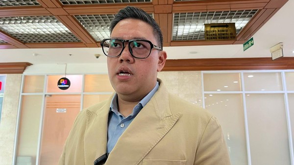 Waka Komisi I DPR Minta Seluruh WNI di Nepal Dipastikan Aman dari Banjir