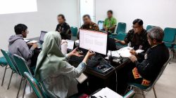 Pemprov DKI Tindak Perusahaan Pengangkut Sampah Ilegal