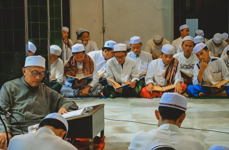 Kemenag Salurkan Rp74,24 Miliar untuk Pulihkan 821 Pesantren Terdampak Bencana Aceh