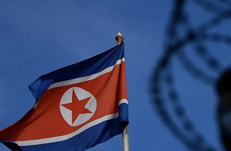 Korea Utara Tembakkan Rudal Balistik ke Laut Timur Usai Latihan Militer AS-Jepang-Korsel