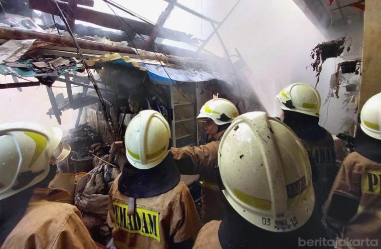 20 Rumah Semi Permanen di Ancol Terbakar, 380 Warga Berhasil Diselamatkan