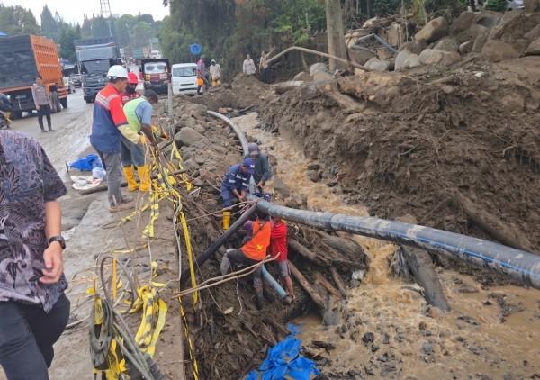 Pemulihan Infrastruktur Solok Dipercepat Usai Banjir Bandang
