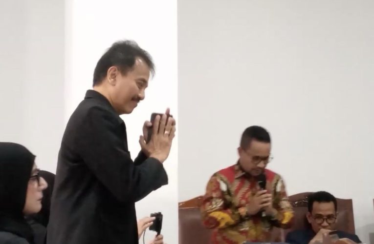 Hakim Kabulkan Ganti Rugi Roy Suryo Rp 5 Juta, Dinilai Alami Stigma Sosial
