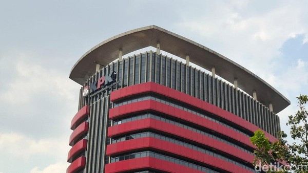 KPK Cecar Anggota DPRD Muara Enim Terkait Aliran Duit Kasus Bupati Edison