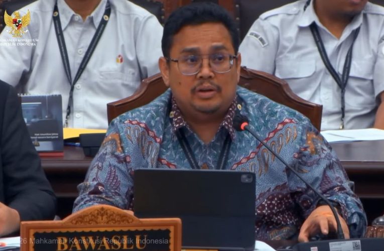 Bawaslu Ungkap Tak Diberi Akses Verifikasi Syarat Pendidikan Gibran