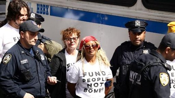 Aktris Hollywood Susan Sarandon Ditangkap Saat Demo Protes Netanyahu di New York