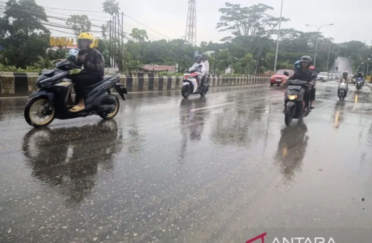 Balikpapan Diguyur Hujan Setelah Berbulan-bulan Dilanda Cuaca Panas dan Kering