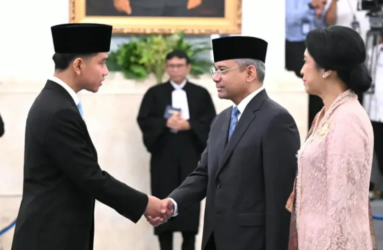 Suahasil Nazara Dilantik Jadi Menteri Keuangan Gantikan Purbaya Yudhi Sadewa