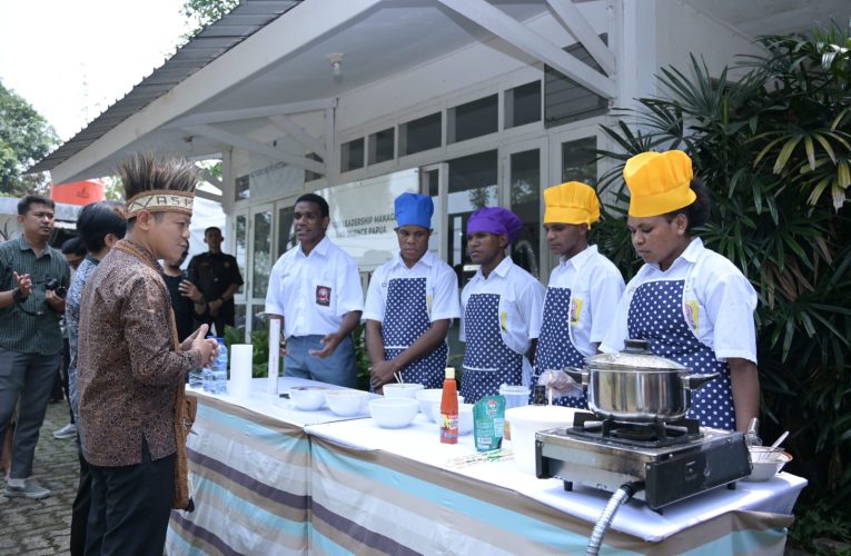 Pendidikan Anak Papua Didorong Bangun Kemandirian dan Potensi Daerah