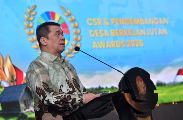 Kemendes PDT Apresiasi 61 Perusahaan Lewat CSR & PDB Award 2026