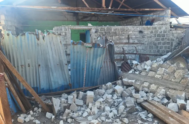 Sumba Barat Daya Diguncang Gempa M6,1, Warga Mengungsi ke Sekolah