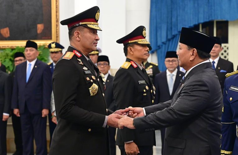 Presiden Prabowo Lantik Suyudi Ario Seto sebagai Kapolri dan Wahyu Hadiningrat sebagai Wakapolri