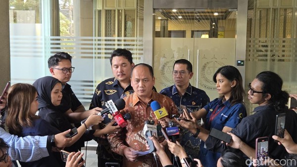 Kejagung Tetapkan 3 Tersangka Baru dalam Kasus Dugaan Korupsi MBG
