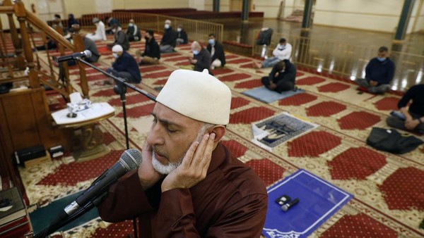 California Tetapkan Idul Fitri dan Idul Adha sebagai Hari Libur Resmi