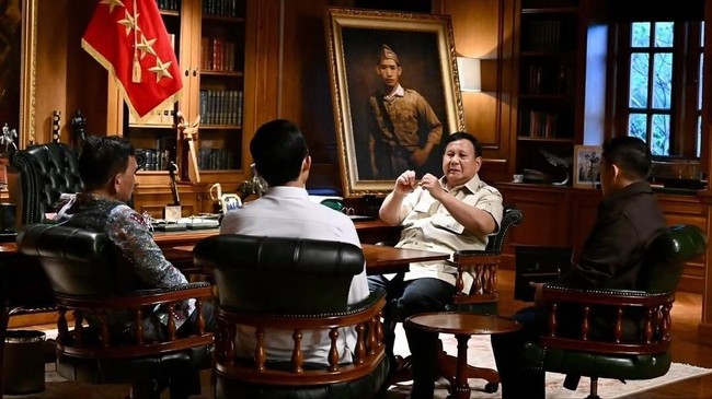 Prabowo Panggil Kepala Bakom, Minta Kritik Masyarakat Ditampung
