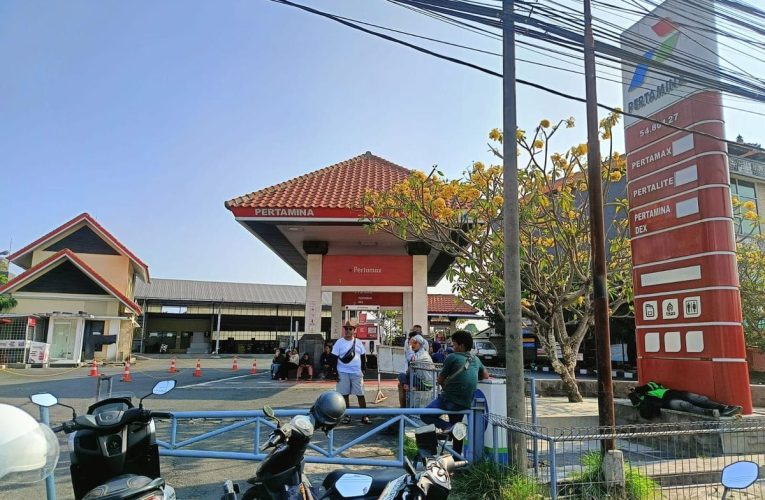 Antrean BBM di Bali Mulai Terurai, 66 SPBU Beroperasi 24 Jam