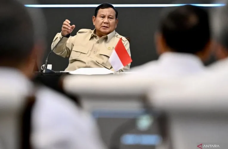 Survei Poltracking Ungkap Bansos dan MBG Jadi Penopang Kepuasan Publik Terhadap Pemerintahan Prabowo-Gibran