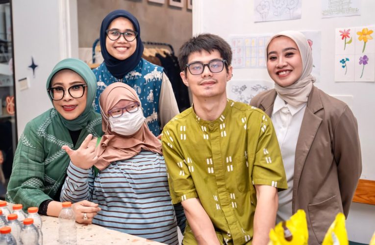Karya Penyandang Disabilitas di Bandung Dorong Kreativitas dan Kemandirian