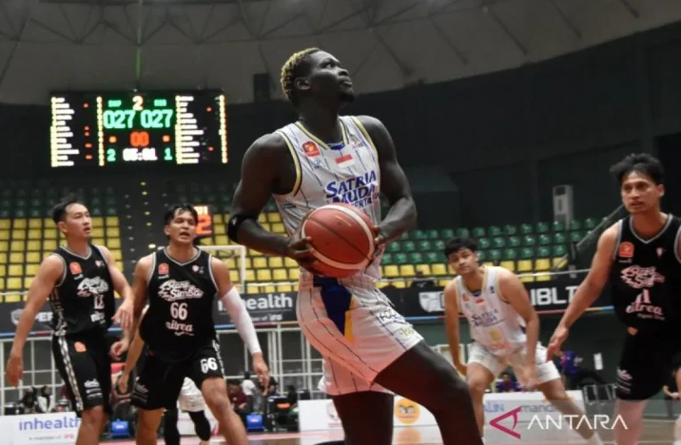 Kalahkan RANS Simba Bogor, Satria Muda Melaju ke Semifinal IBL All Indonesian 2026